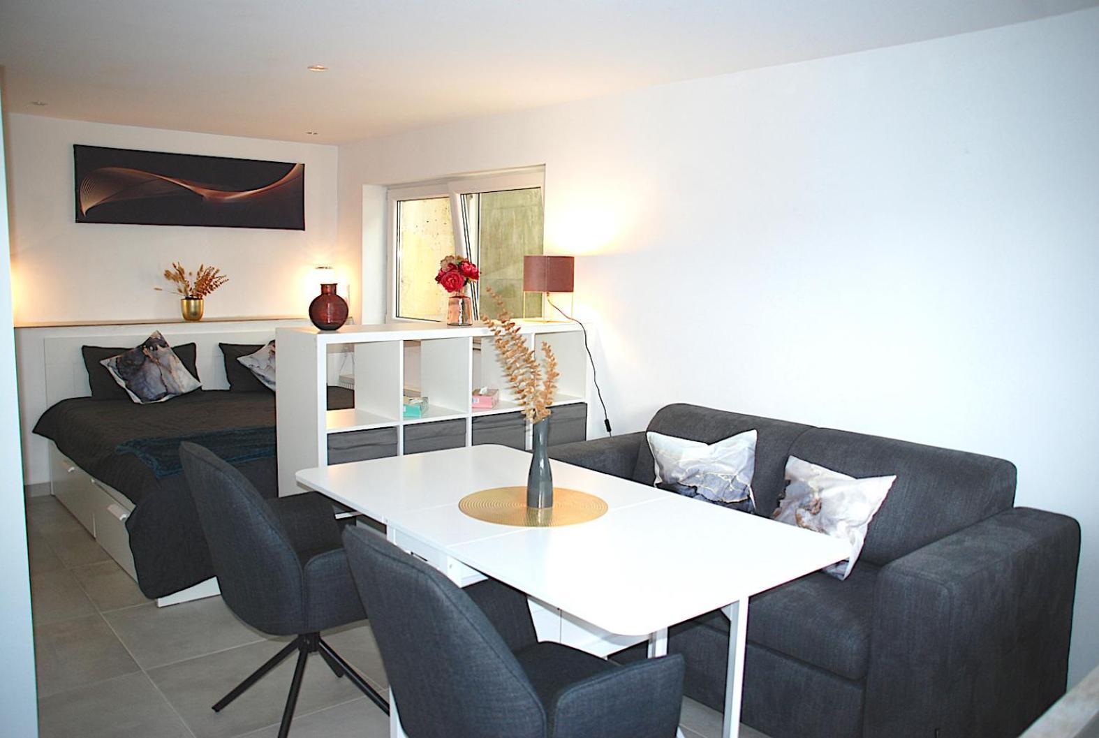Willkommen In Dagersheim Bei Boeblingen! Gemuetliches 1 Zi Appartement Zum Wohlfuehlen In Einem Angenehmen Umfeld! Екстер'єр фото